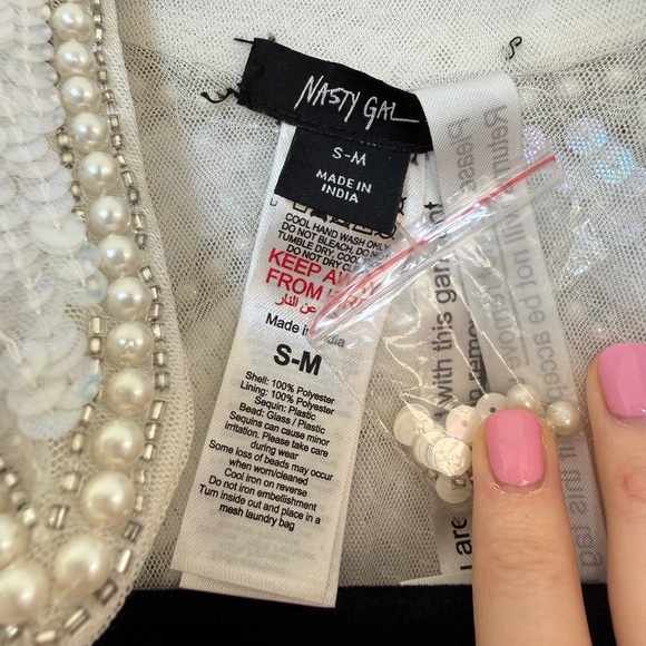 Nasty Gal White Fringe Crochet Cape Top Boho Festival Blouse | NWT Size S/M - Picture 13 of 14